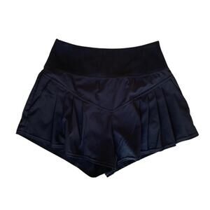 JoyLab Black Pleated Front Workout Shorts - Size Small